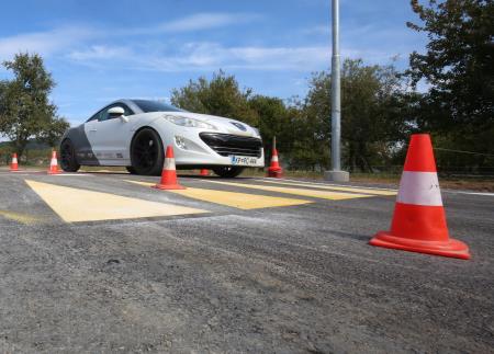 HITROSTNE OVIRE NA CESTI DOLENJE JEZERO CERKNICA 06 FOTO LJUBO VUKELIČ – kopija